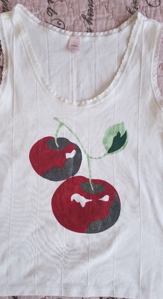 Very cute T-shirt 100% Cotton